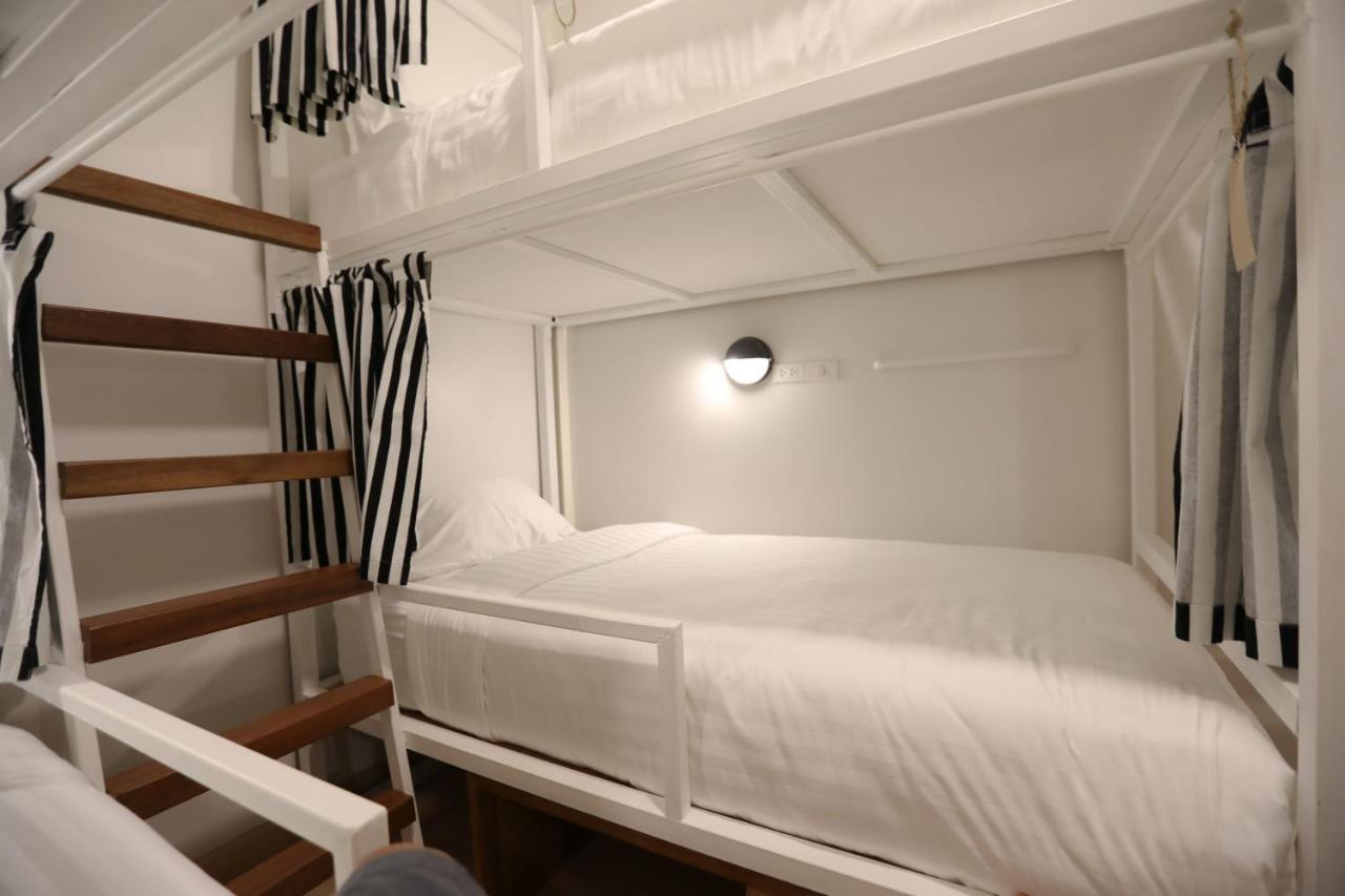 Hostel Lullaby Non-Smoking (Adults Only) Chiang Mai Ngoại thất bức ảnh