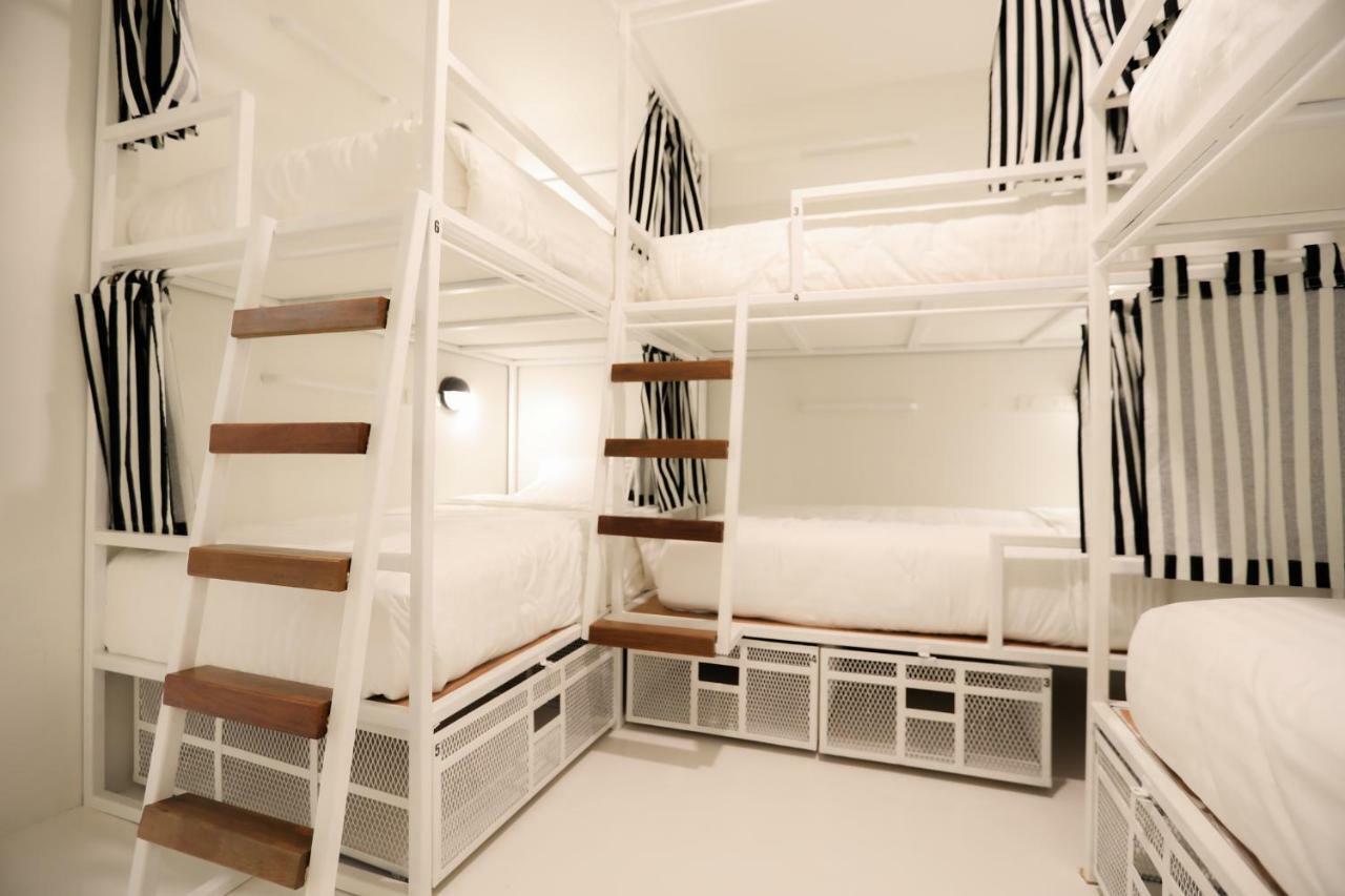 Hostel Lullaby Non-Smoking (Adults Only) Chiang Mai Ngoại thất bức ảnh